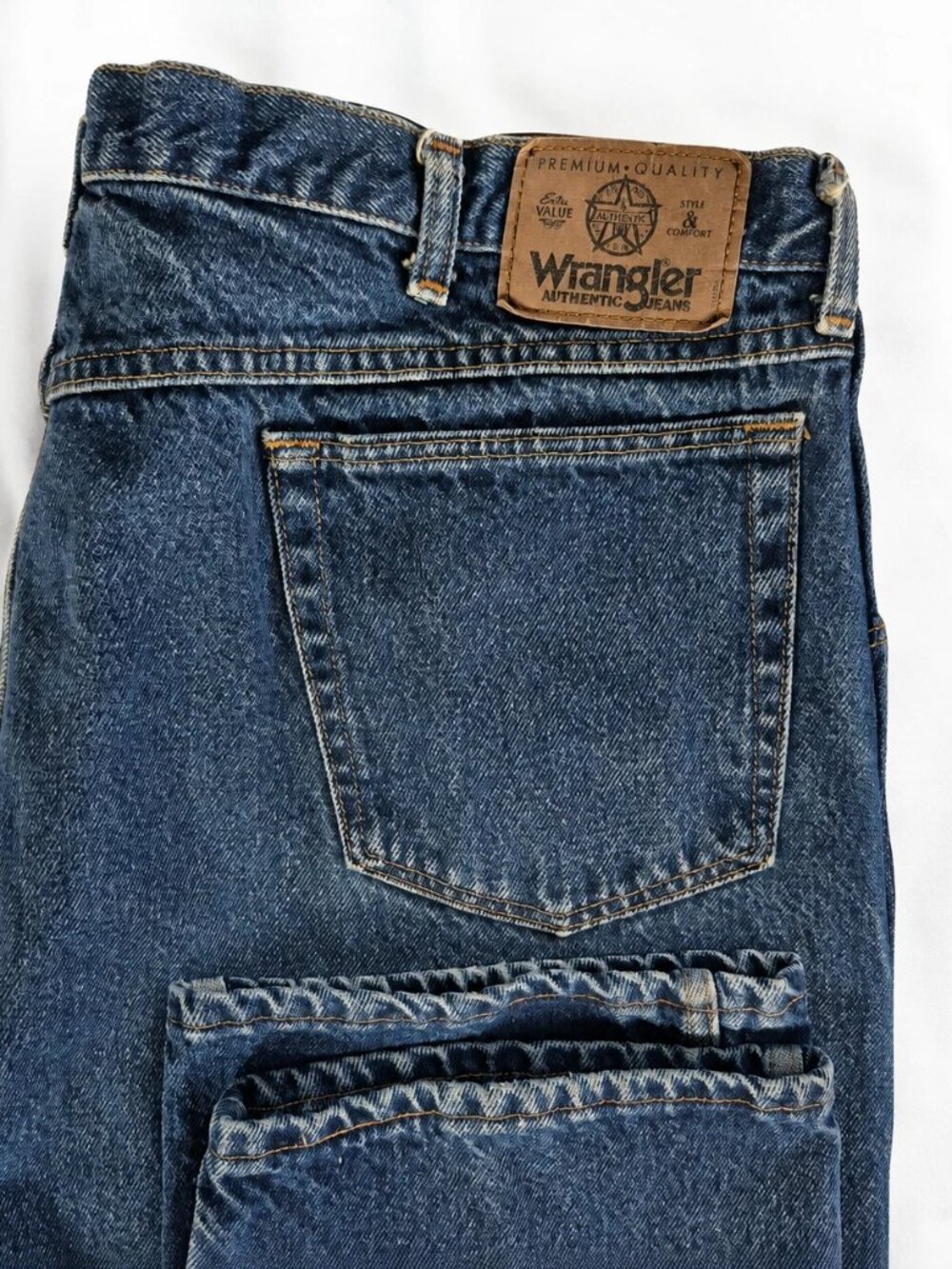 Men's Wrangler 42x30 Authentic Blue Denim Jeans Made in the USA